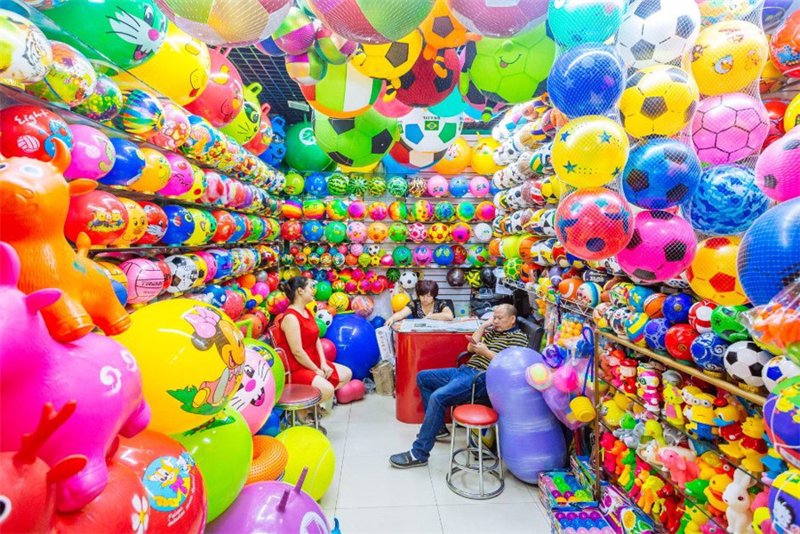 义乌小商品批发：市场的脉动与机遇